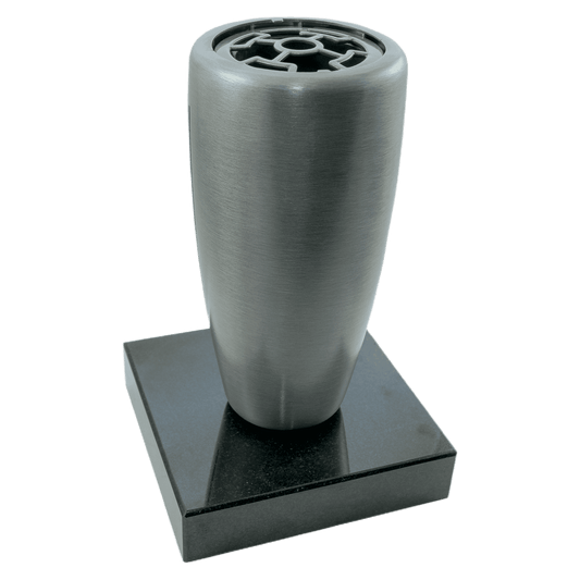 Grabvase Modell 1705 auf Sockel Black